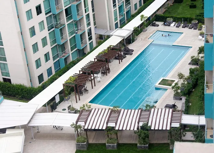Lujoso Condominio Con Lavadora Y Secadora, S. Jose